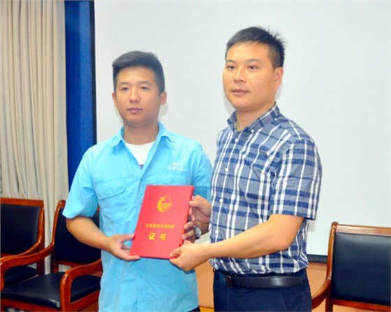 涇縣團縣委來皖南電機調(diào)研