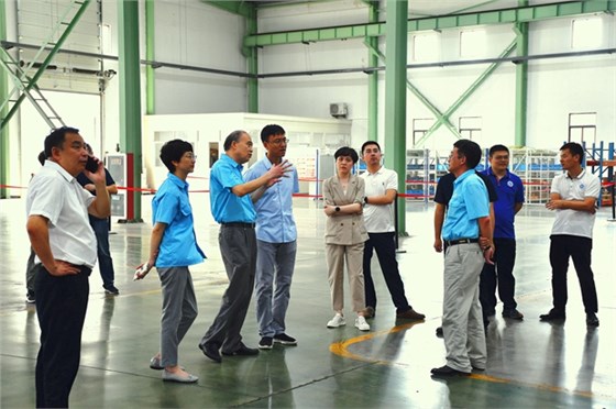 中科大先進(jìn)技術(shù)院來皖南電氣考察 中科大先進(jìn)技術(shù)院來皖南電氣考察