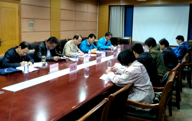 省發(fā)改委低碳試點(diǎn)城市調(diào)研組來(lái)皖南電機(jī)調(diào)研 省發(fā)改委低碳試點(diǎn)城市調(diào)研組來(lái)皖南電機(jī)調(diào)研